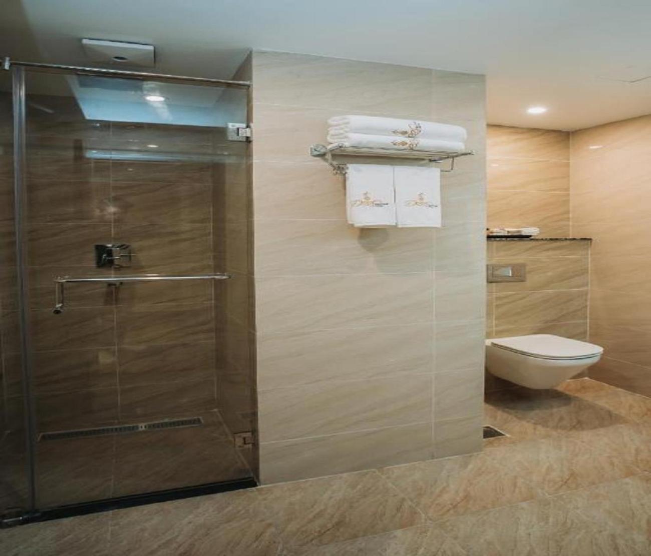 ניו דלהי Hotel The Infinity Near Delhi Airport מראה חיצוני תמונה